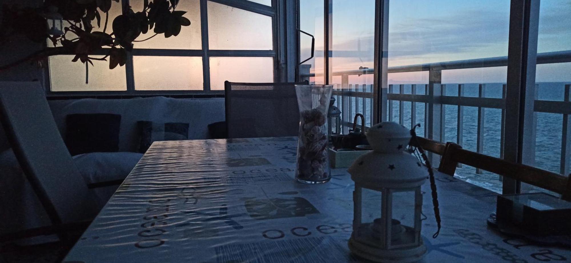 Sunset Room At Front Beach - Habitacion En La Playa Piso Privado Tavernes de la Valldigna Eksteriør bilde
